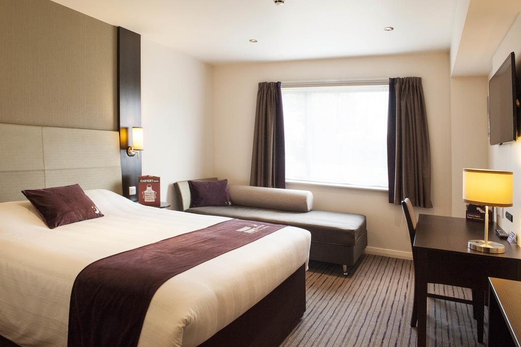 Premier Inn London Croydon West - Purley A23 Bilik gambar