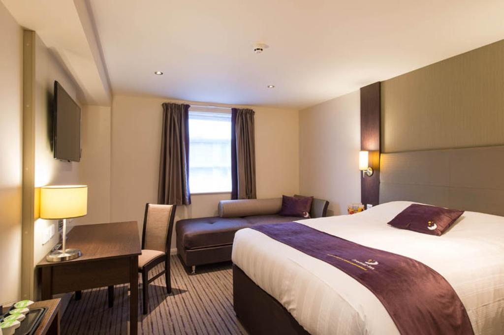 Premier Inn London Croydon West - Purley A23 Bilik gambar