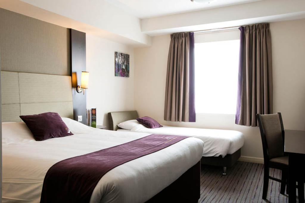 Premier Inn London Croydon West - Purley A23 Bilik gambar